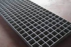 <b>厂家如何选沐鸣购钢格板？</b>