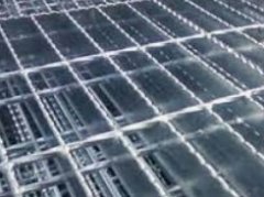 <b>钢格栅板要保证板沐鸣登录材能够牢牢的固定在</b>