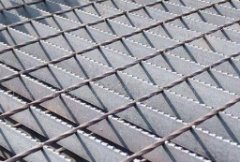 <b>齿形钢格板卡子是沐鸣钢格板固定办法也很常见</b>