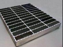 <b>镀锌格栅板，沐鸣登录钢格栅踏步板</b>